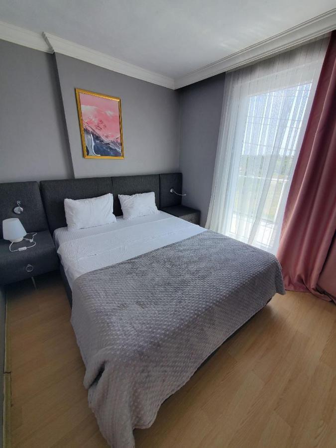 5 Mins To Airport Private Villa Room Istanbul Eksteriør bilde